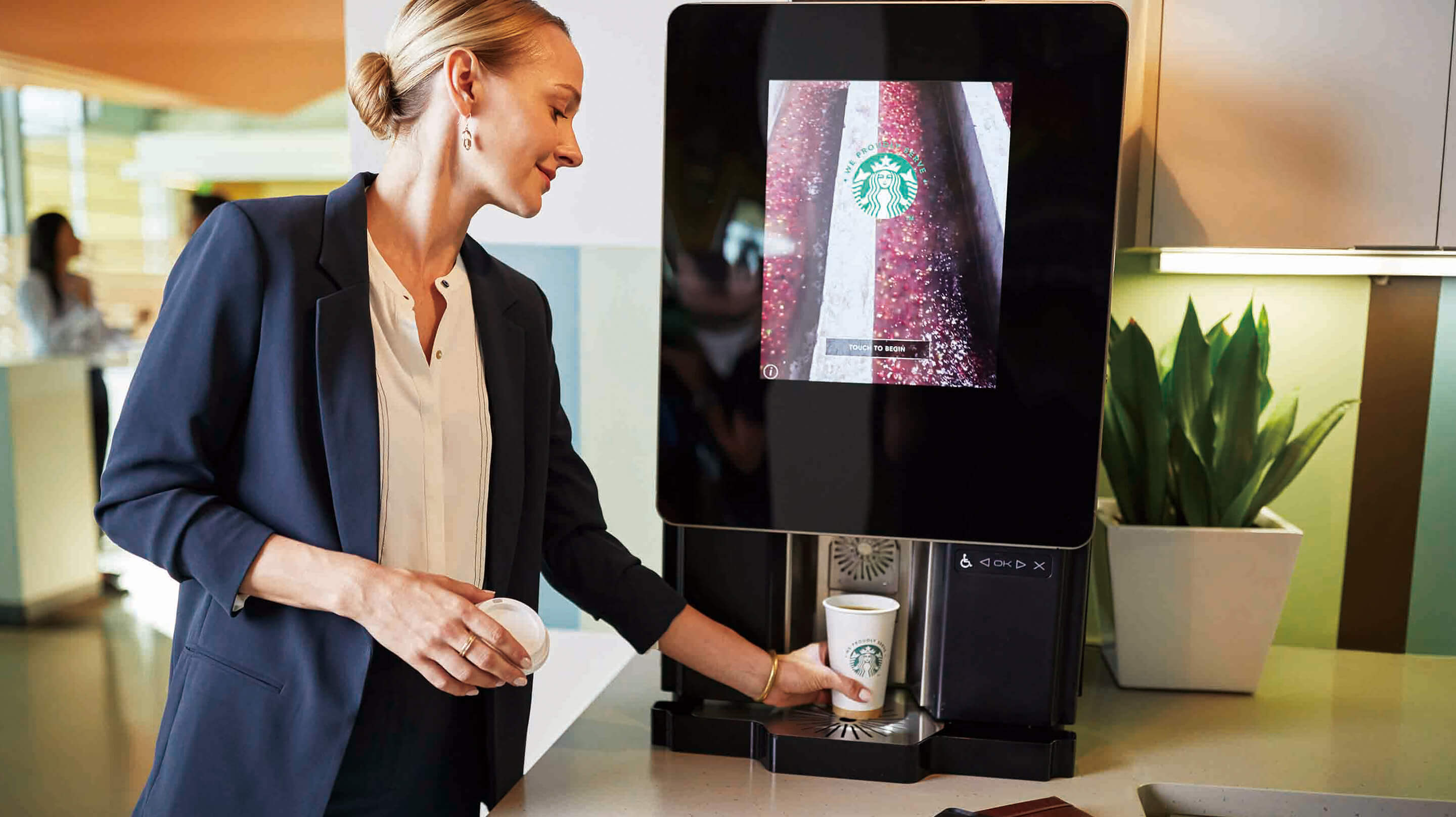We Proudly Serve Starbucks® コーヒープログラム